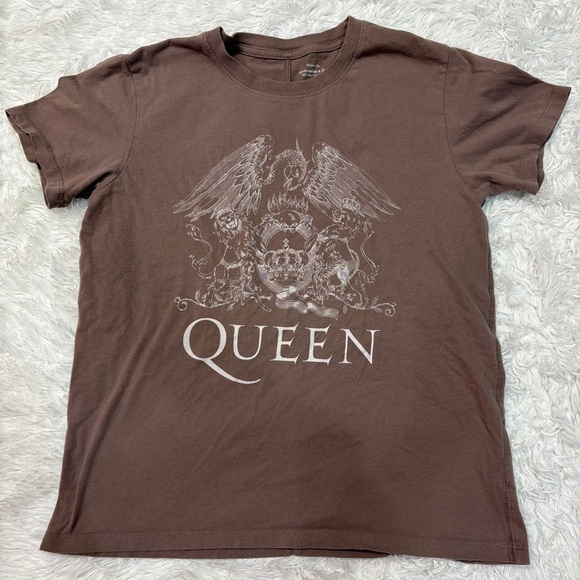 Abercrombie & Fitch Tops - Abercrombie & Fitch Soft AF Collection Queen T-Shirt Brown